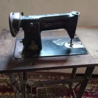 چرخ خیاطی قدیمی