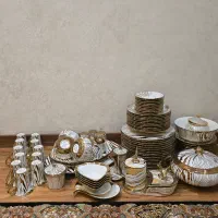 ظرف طلایی