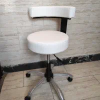 تابوره صندلی آزمایشگاه استادکار رکاب دار