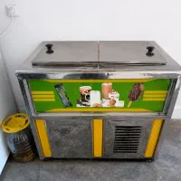 یخچال بستنی