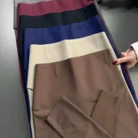 فروشنده‌ خانم