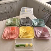 ظروف مسافرتی ۶ نفره/حوله دو تیکه مسافرتی