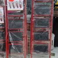 نردبان . پله آهنی