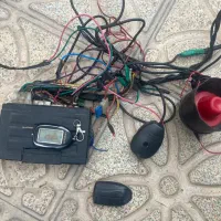 تعدادی وسایل ماشین