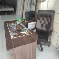 فرش و وسایل فرش