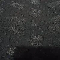 چادر مشکی دوخته شده
