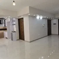 فروش همکف ۸۰ متری / حیاط اختصاصی / خیابان فروغی
