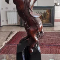 اسب کنده کاری