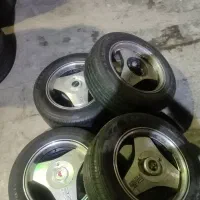 رینگ و لاستیک اسپرت سایز ۱۵ به فروش میرسد