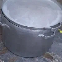 قابلمه آلومینیومی
