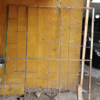 دروازه باغ یا گاراژ