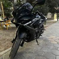 Rs 200 - کم کار واقعی