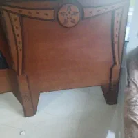 دوعدد تخت یک نفره