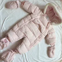 لباس نوزادی تا یکسال دخترانه(درحد نو)
