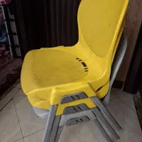 صندلی فایبرگلاس رنگی