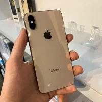 ایفون xs