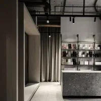 مغازه-80-متری-واقع-در-خیابان-طالقانی-غربی