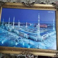 قاب عکس مدینه منوره چراغ دار شب خواب