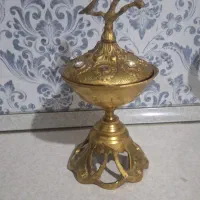 یک عدد قندان برنزی۱۷۵۰۰۰۰