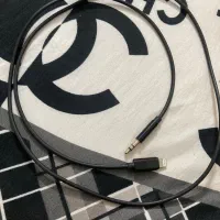 AUX مناسب آیفون