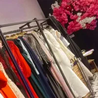 فروش لباس عروس و همراه