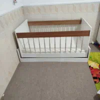تخت بچه مدل گهواره