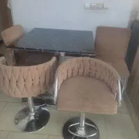 مبل مدل ال.    میز ناهار خوری به علت کمبود جا