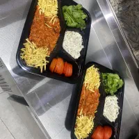 کارگر ساده آقاباجای خواب وخوراک