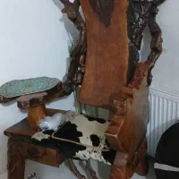صندلی چوبی