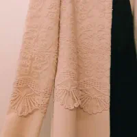 مانتو|لباس|کرج, بنیاد|دیوار