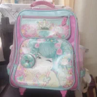 کیف مدرسه