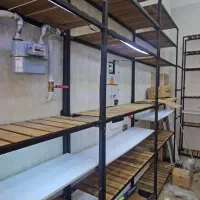 قفسه فلز کف چوب مناسب بوتیک و لوازم خانگی