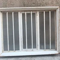 پنچره آهنی