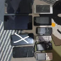 گوشی ها فروشی