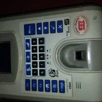 دستگاه حضور غیاب