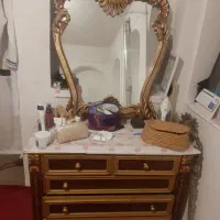 میز آرایش وآینه