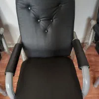 صندلی انتظار سالم در حد نو