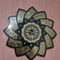 ساعت دیواری آیینه کاری شده