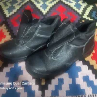 کفش ضد ضربه