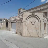 کاشی کاری و سنگ کاری پذیرفته میشود