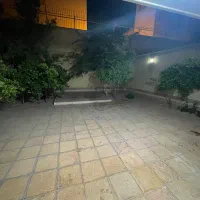 منزل-ویلایی-210-متری-احمدآباد-تمییز-و-قابل-سکونت