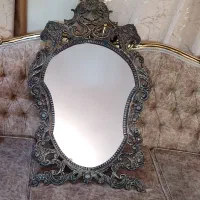 آینه برنز قدیمی و خاص
