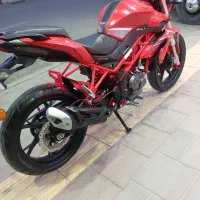 بنلی نیوفیس ۱۵۰ مدل۴۰۲ درحد