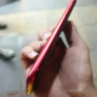 iPhone se 2020 red|موبایل|قم, جهان بینی|دیوار