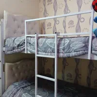 تخت دو طبقه