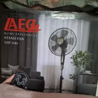 پنکه ایستاده لائق