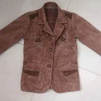 تعدادی لباس پسرانه