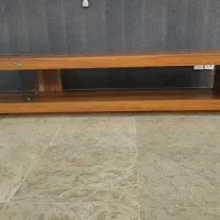 میز زیرتلویزیون فروش بعلت مهاجرت