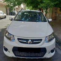 کوئیک استثنایی در حد صفر