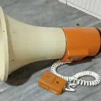 بلندگو